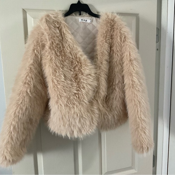 NEW!! Dusky Beige Highlights Creamy White Fox Fur Cropped Long Sleeve Fur Jacket - Picture 6 of 16